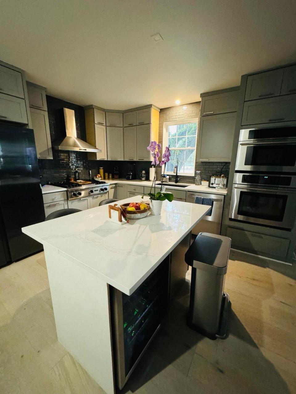 M-Home Charleston Luaran gambar